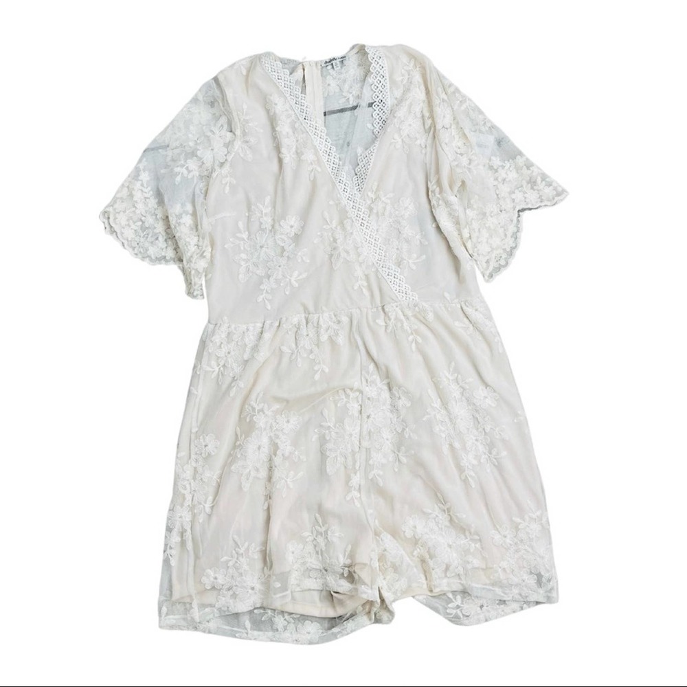 Charlotte Russe Ivory Lace Overlay Romper Size XL